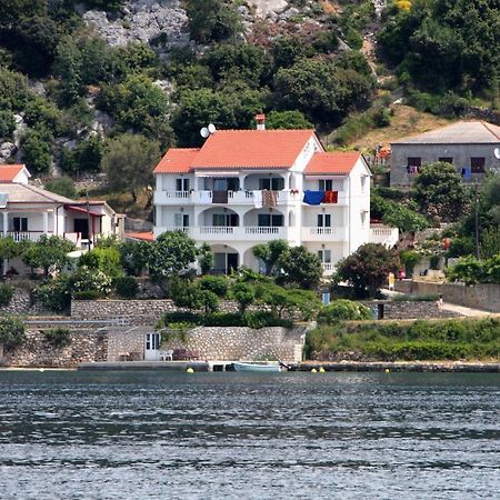 Apartments And Rooms By The Sea Supetarska Draga - Gornja, Rab - 11579 エクステリア 写真
